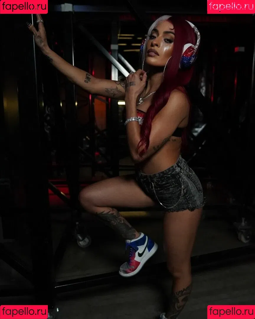 / Thea Trinidad / Zelina Vega / zelinavegawwe Onlyfans Photo Gallery 