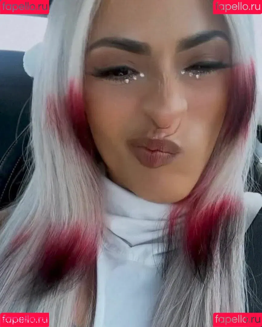 / Thea Trinidad / Zelina Vega / zelinavegawwe Onlyfans Photo Gallery 