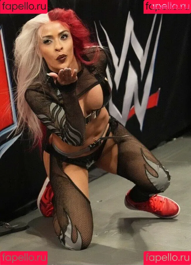 / Thea Trinidad / Zelina Vega / zelinavegawwe Onlyfans Photo Gallery 