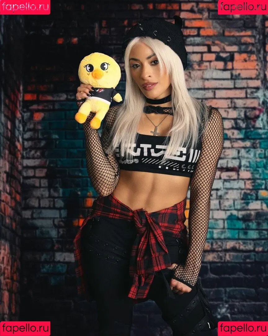 / Thea Trinidad / Zelina Vega / zelinavegawwe Onlyfans Photo Gallery 