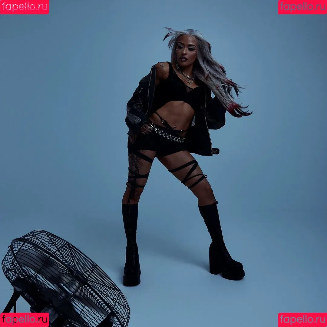/ Thea Trinidad / Zelina Vega / zelinavegawwe Onlyfans Photo Gallery 