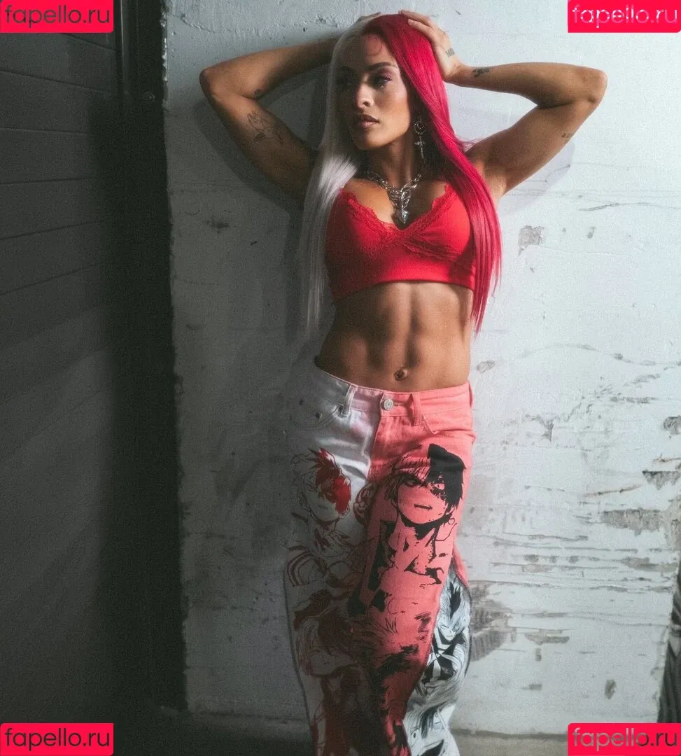 / Thea Trinidad / Zelina Vega / zelinavegawwe Onlyfans Photo Gallery 