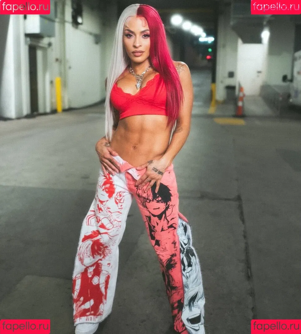 / Thea Trinidad / Zelina Vega / zelinavegawwe Onlyfans Photo Gallery 