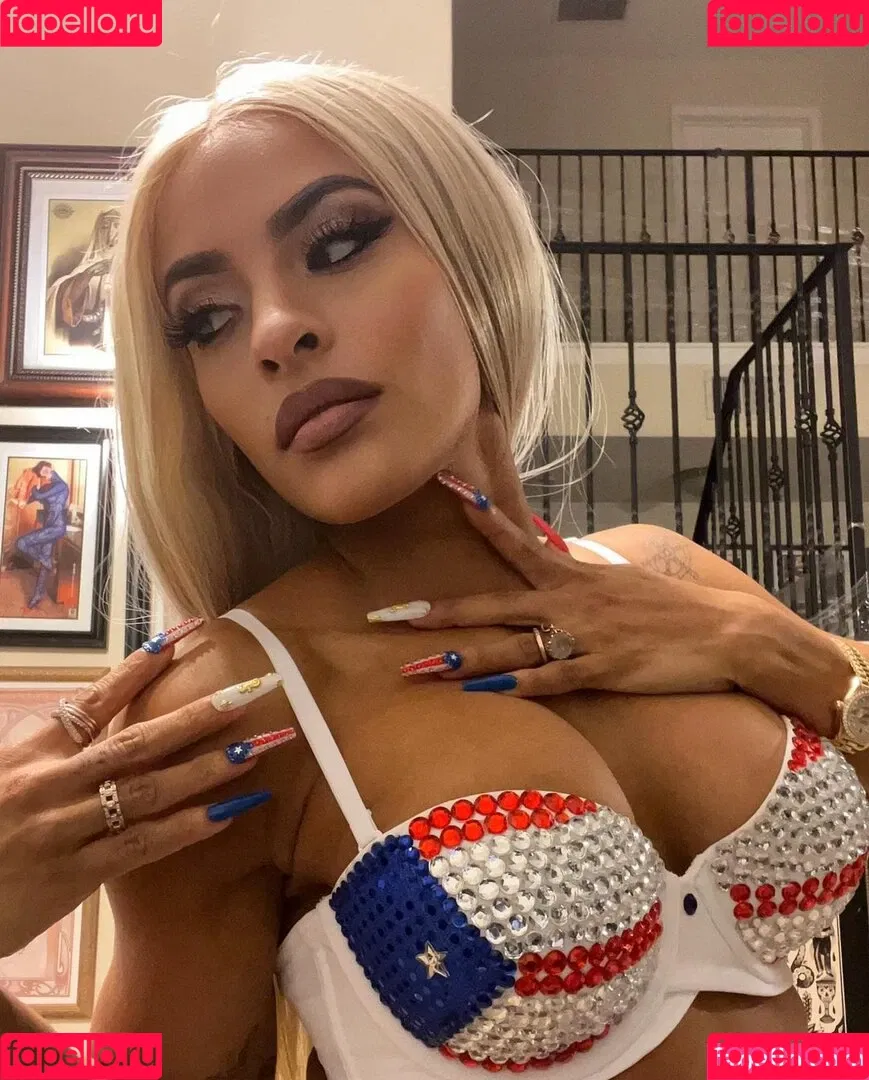 / Thea Trinidad / Zelina Vega / zelinavegawwe Onlyfans Photo Gallery 