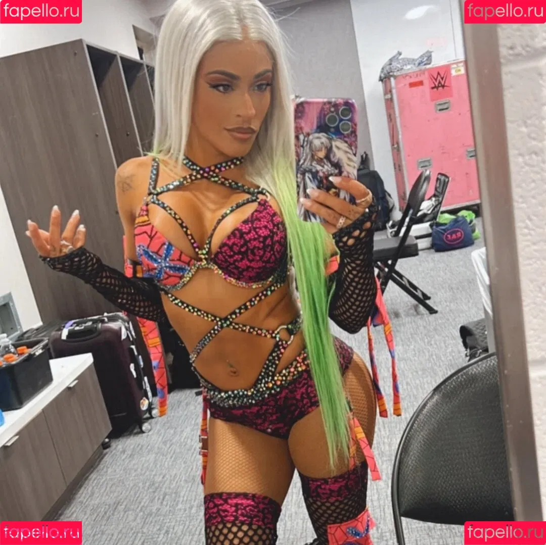 / Thea Trinidad / Zelina Vega / zelinavegawwe Onlyfans Photo Gallery 