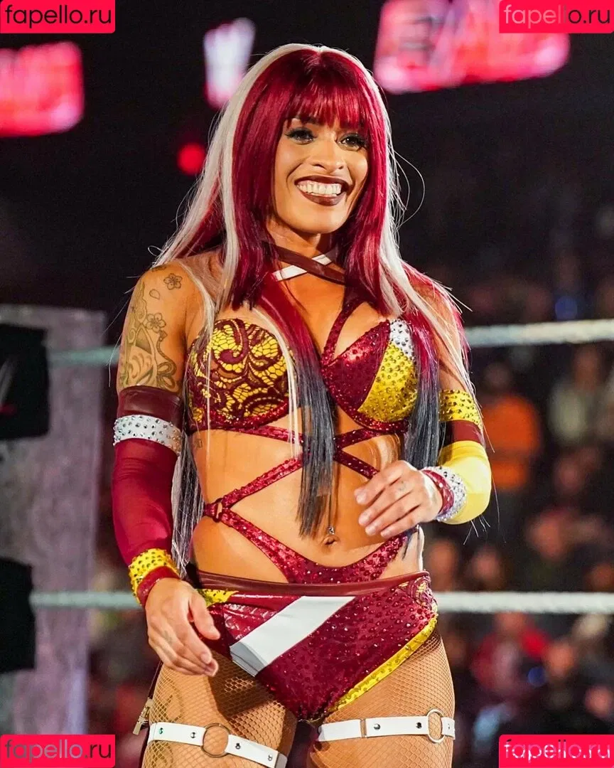 / Thea Trinidad / Zelina Vega / zelinavegawwe Onlyfans Photo Gallery 