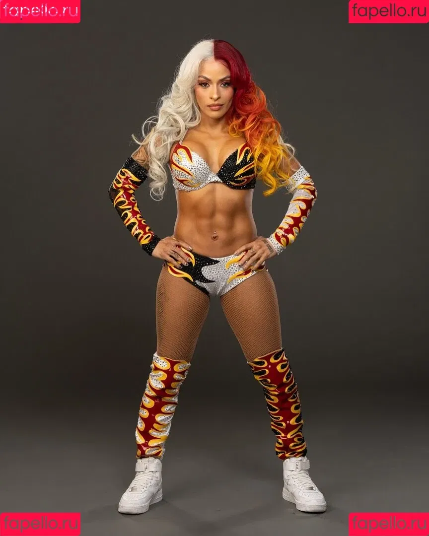 / Thea Trinidad / Zelina Vega / zelinavegawwe Onlyfans Photo Gallery 