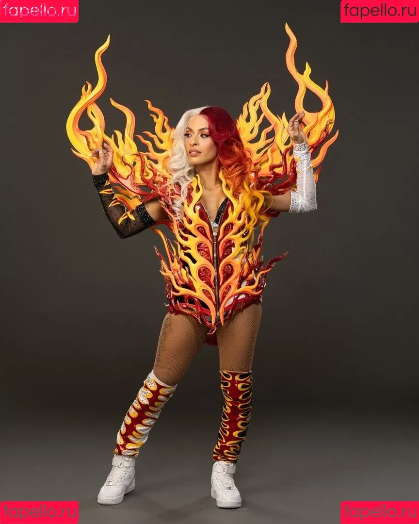 / Thea Trinidad / Zelina Vega / zelinavegawwe Onlyfans Photo Gallery 