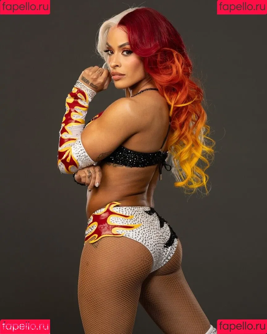 / Thea Trinidad / Zelina Vega / zelinavegawwe Onlyfans Photo Gallery 