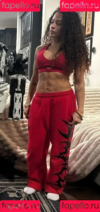 / Thea Trinidad / Zelina Vega / zelinavegawwe Onlyfans Photo Gallery 