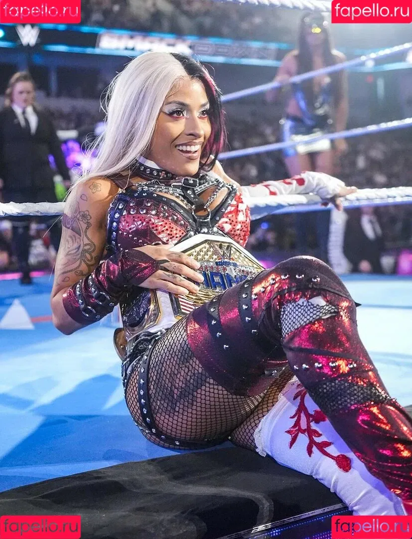 / Thea Trinidad / Zelina Vega / zelinavegawwe Onlyfans Photo Gallery 