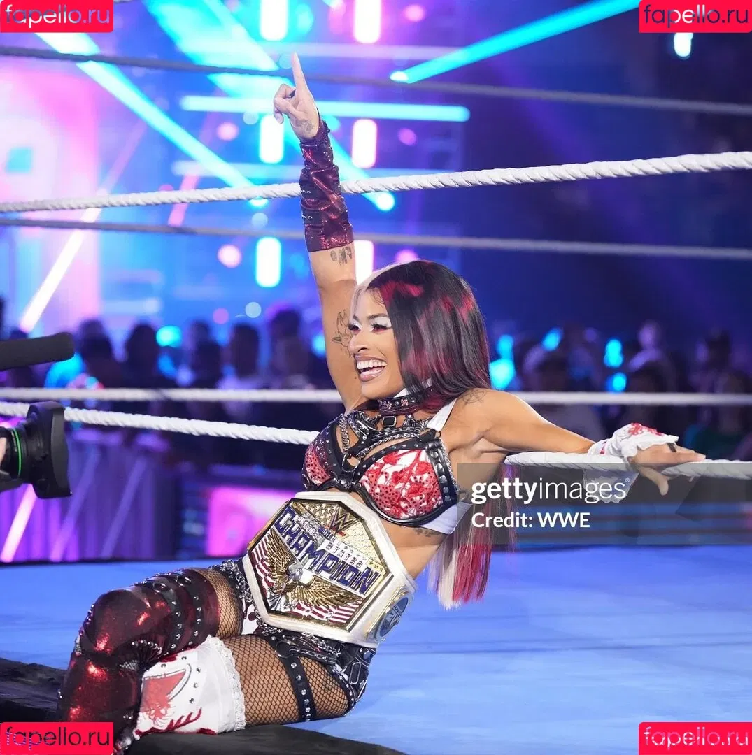 / Thea Trinidad / Zelina Vega / zelinavegawwe Onlyfans Photo Gallery 