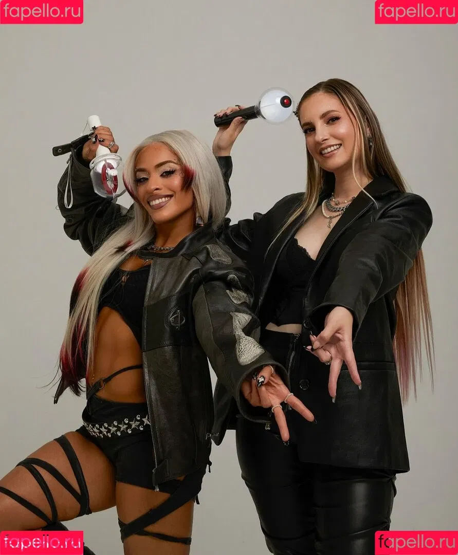 / Thea Trinidad / Zelina Vega / zelinavegawwe Onlyfans Photo Gallery 