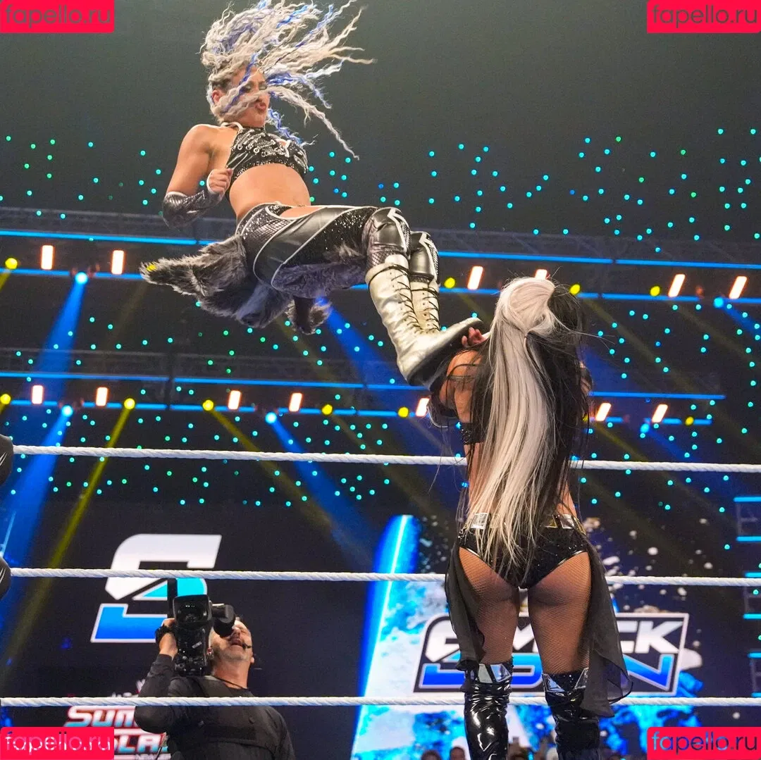 / Thea Trinidad / Zelina Vega / zelinavegawwe Onlyfans Photo Gallery 