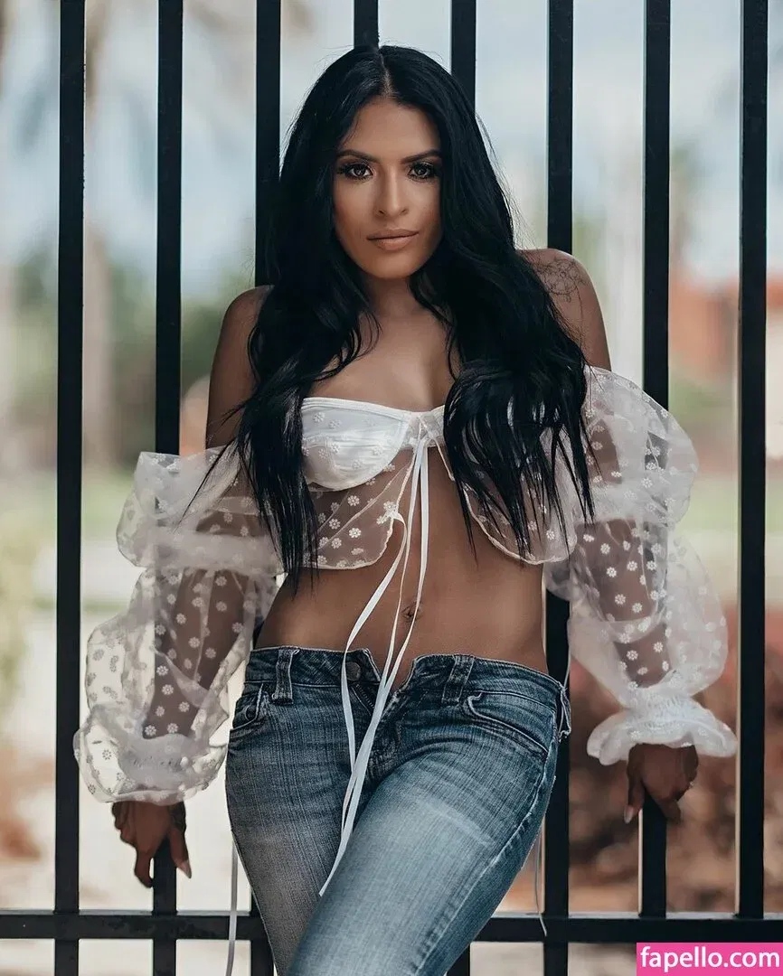 / Thea Trinidad / Zelina Vega / zelinavegawwe Onlyfans Photo Gallery 