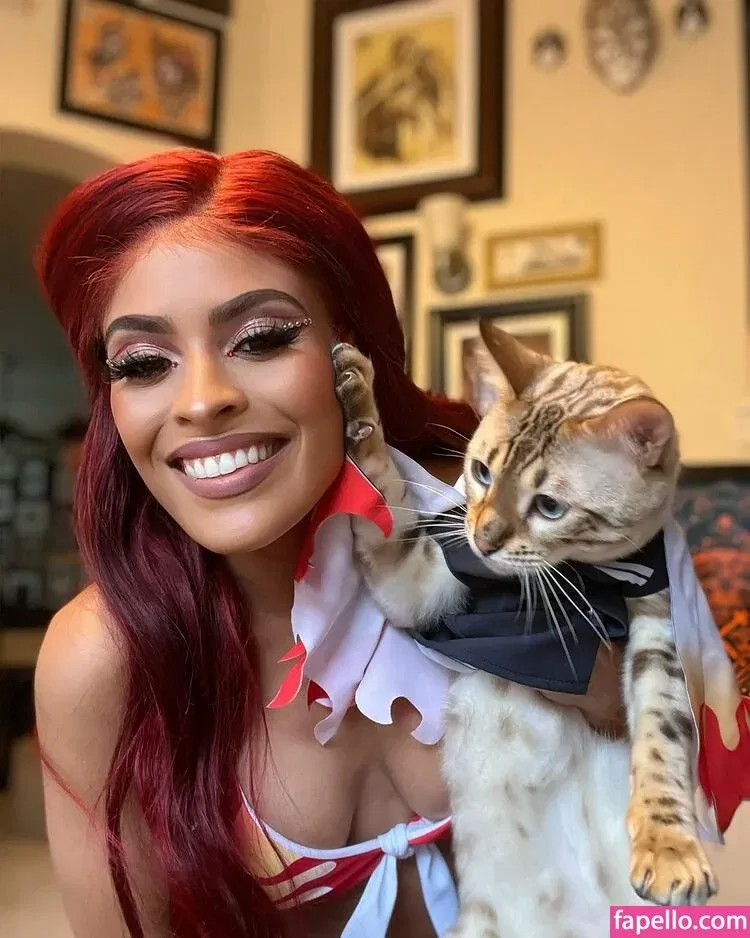 / Thea Trinidad / Zelina Vega / zelinavegawwe Onlyfans Photo Gallery 