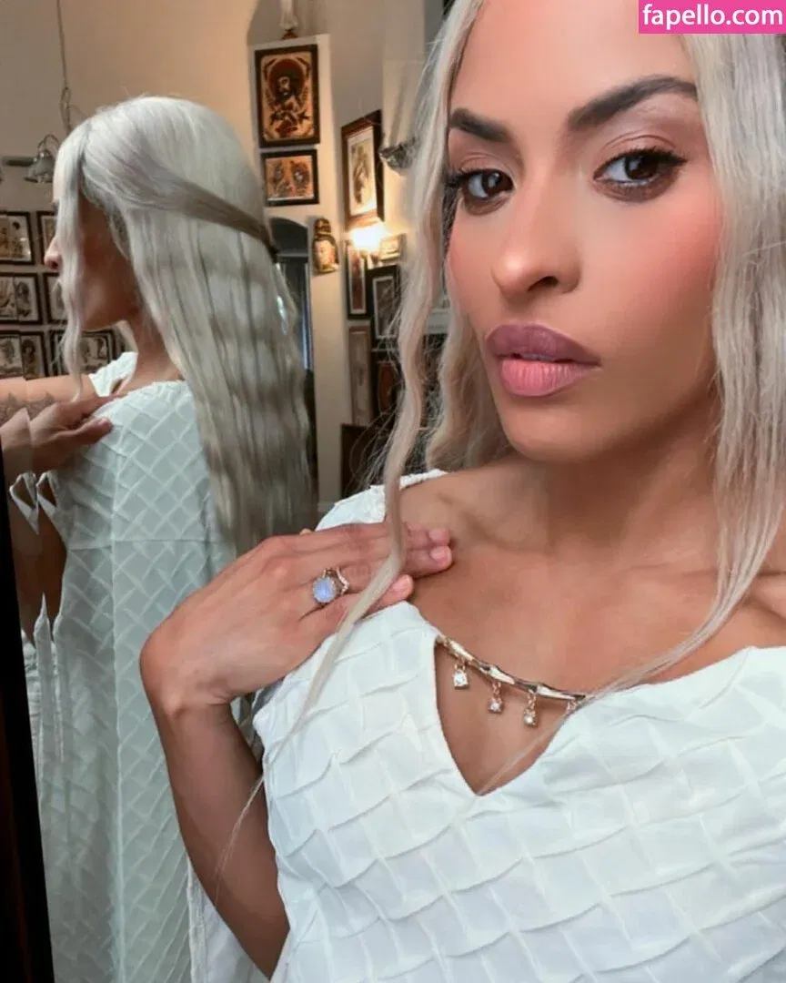 / Thea Trinidad / Zelina Vega / zelinavegawwe Onlyfans Photo Gallery 