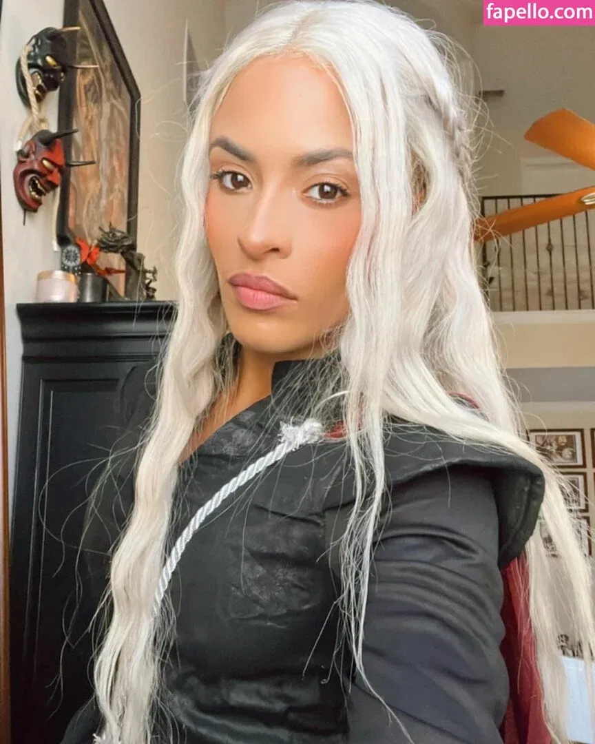 / Thea Trinidad / Zelina Vega / zelinavegawwe Onlyfans Photo Gallery 