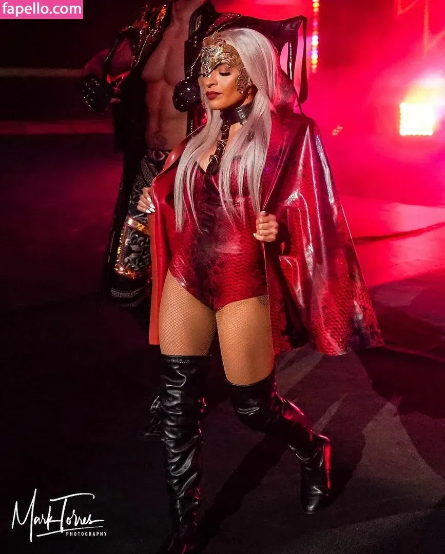 / Thea Trinidad / Zelina Vega / zelinavegawwe Onlyfans Photo Gallery 