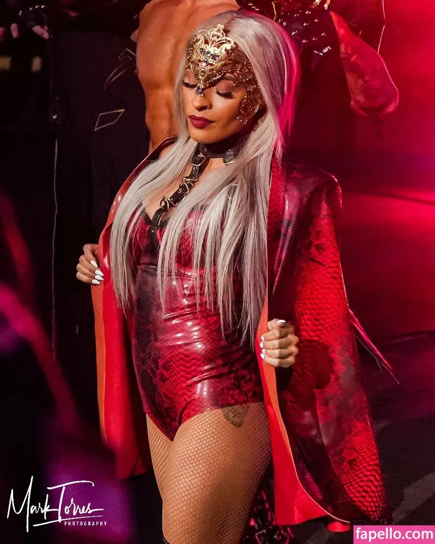 / Thea Trinidad / Zelina Vega / zelinavegawwe Onlyfans Photo Gallery 