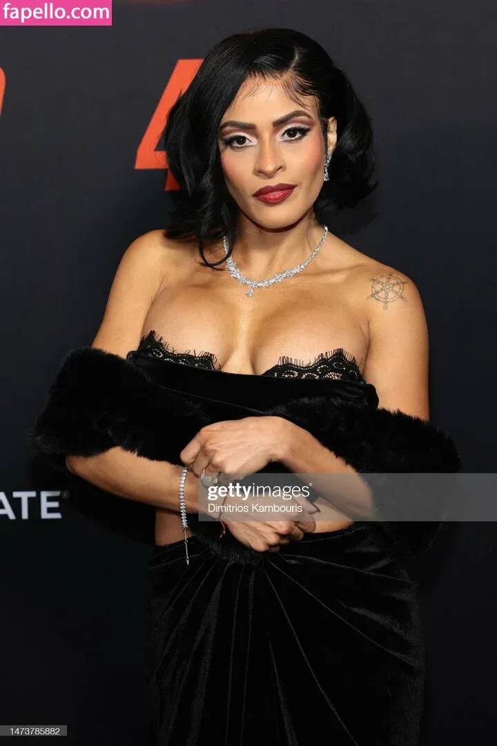 / Thea Trinidad / Zelina Vega / zelinavegawwe Onlyfans Photo Gallery 