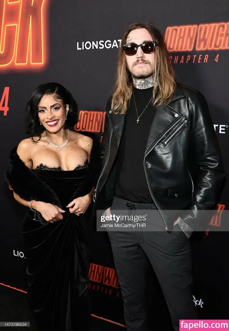 / Thea Trinidad / Zelina Vega / zelinavegawwe Onlyfans Photo Gallery 