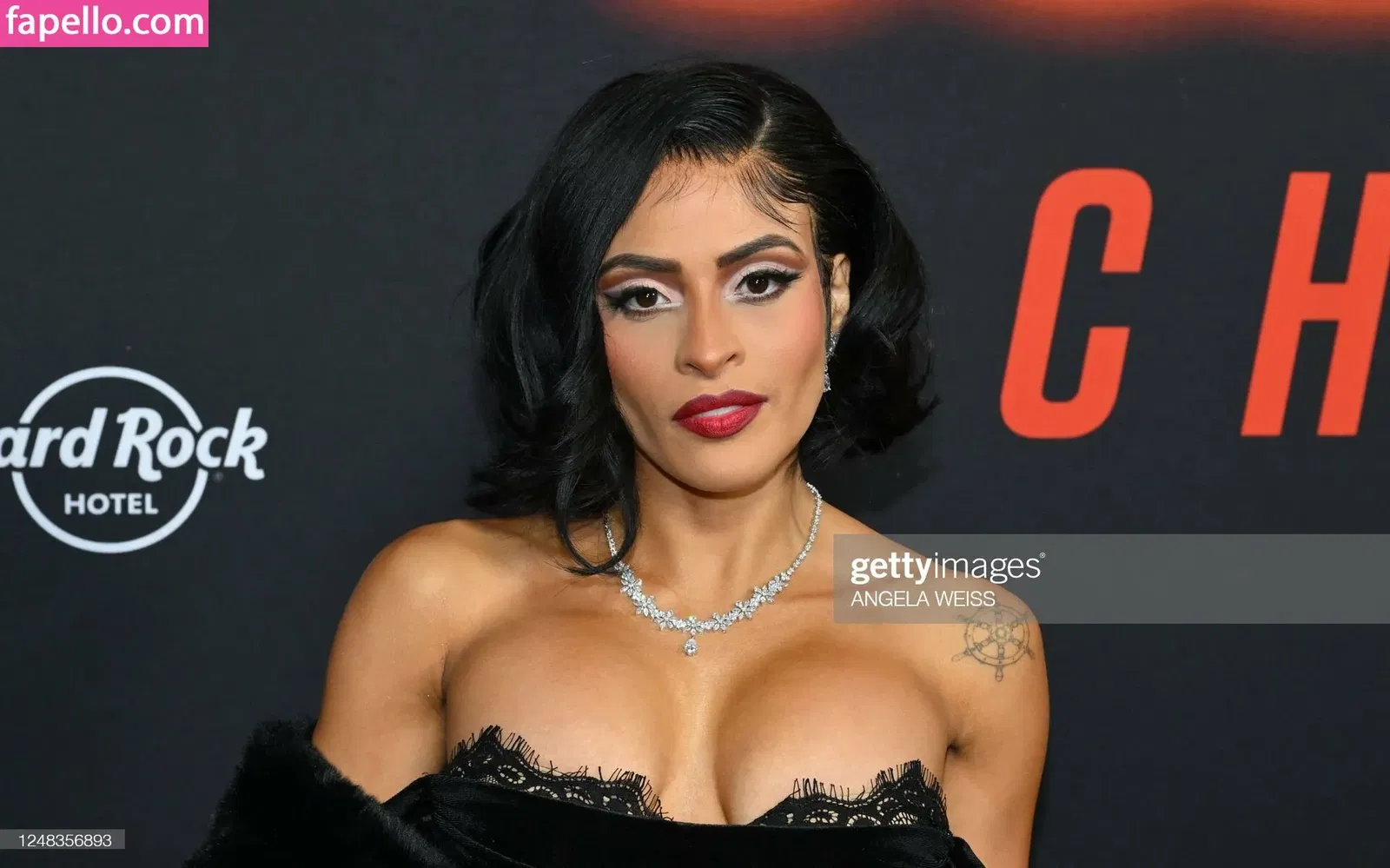 / Thea Trinidad / Zelina Vega / zelinavegawwe Onlyfans Photo Gallery 