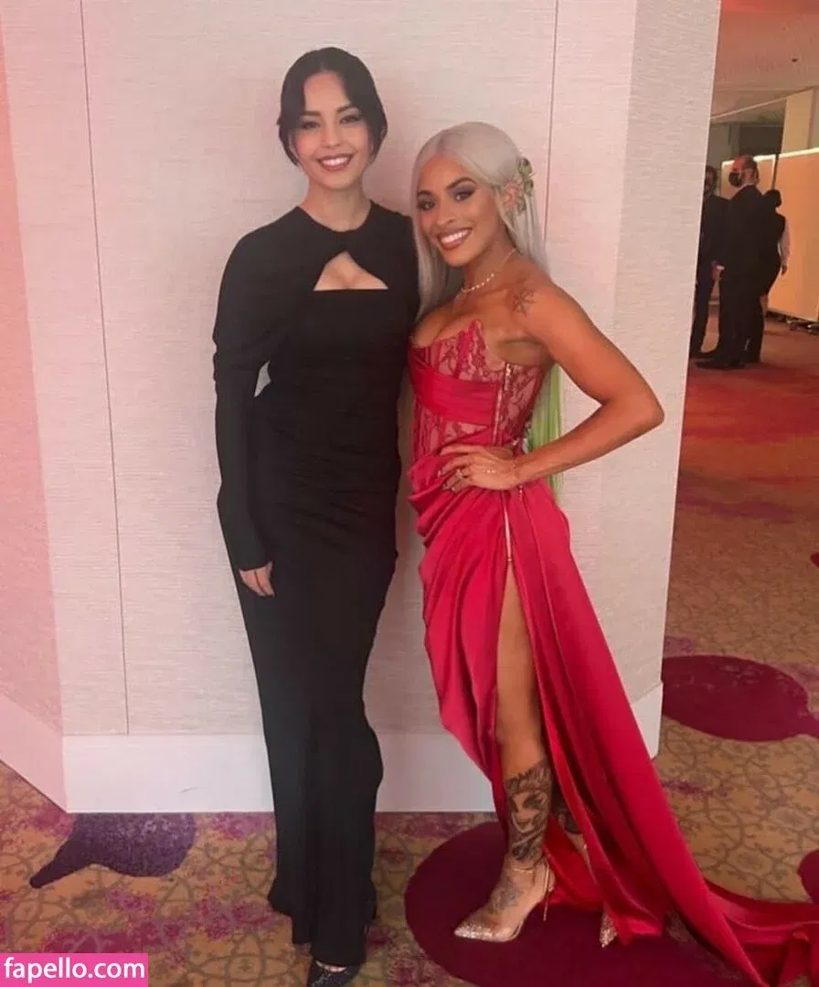 / Thea Trinidad / Zelina Vega / zelinavegawwe Onlyfans Photo Gallery 