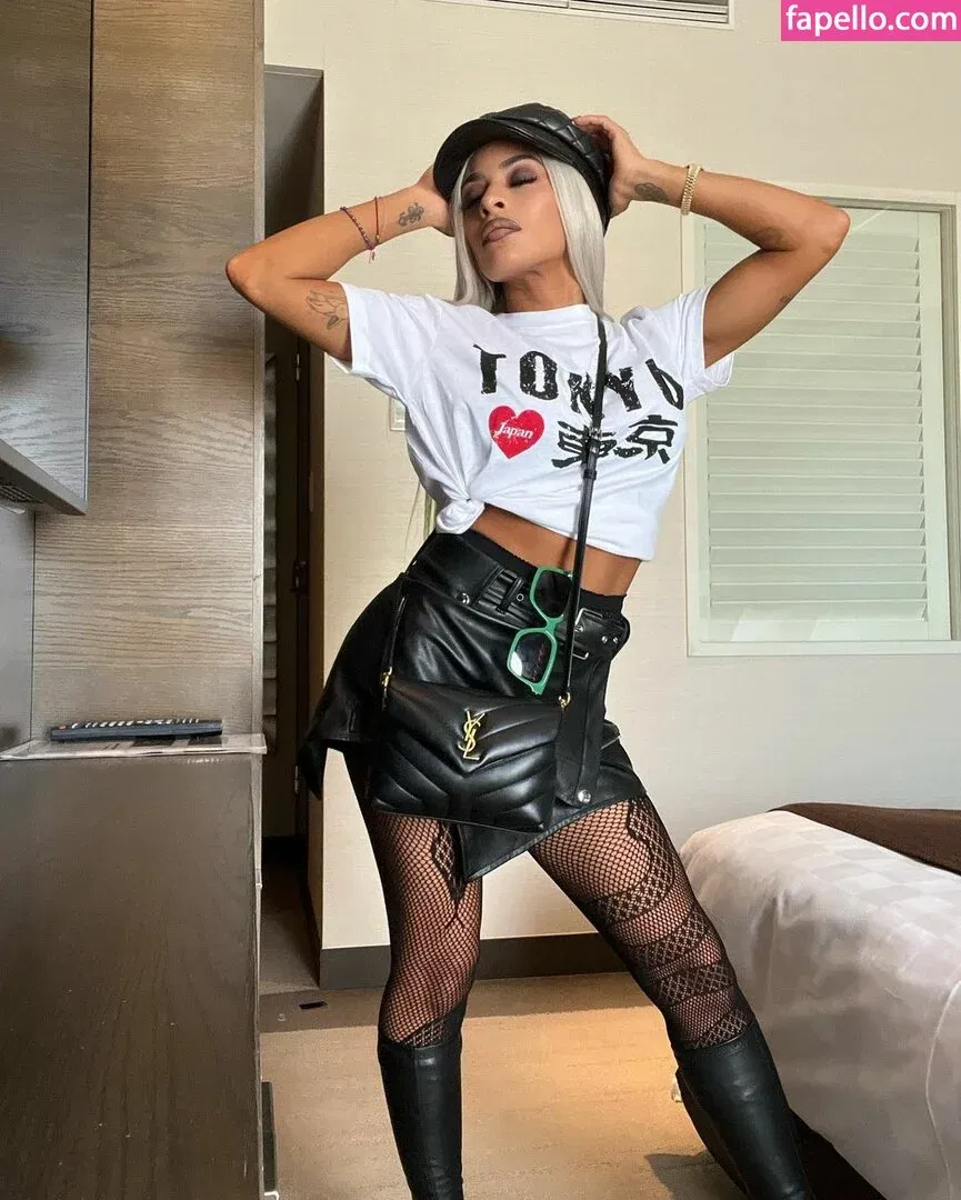 / Thea Trinidad / Zelina Vega / zelinavegawwe Onlyfans Photo Gallery 