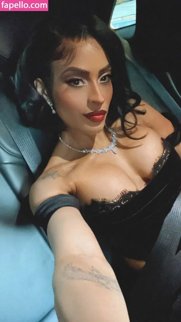 / Thea Trinidad / Zelina Vega / zelinavegawwe Onlyfans Photo Gallery 