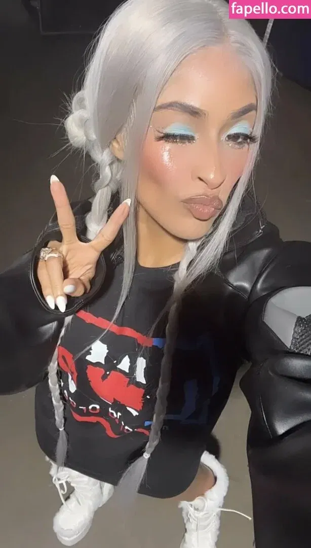 / Thea Trinidad / Zelina Vega / zelinavegawwe Onlyfans Photo Gallery 