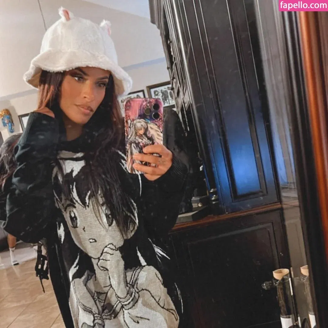 / Thea Trinidad / Zelina Vega / zelinavegawwe Onlyfans Photo Gallery 