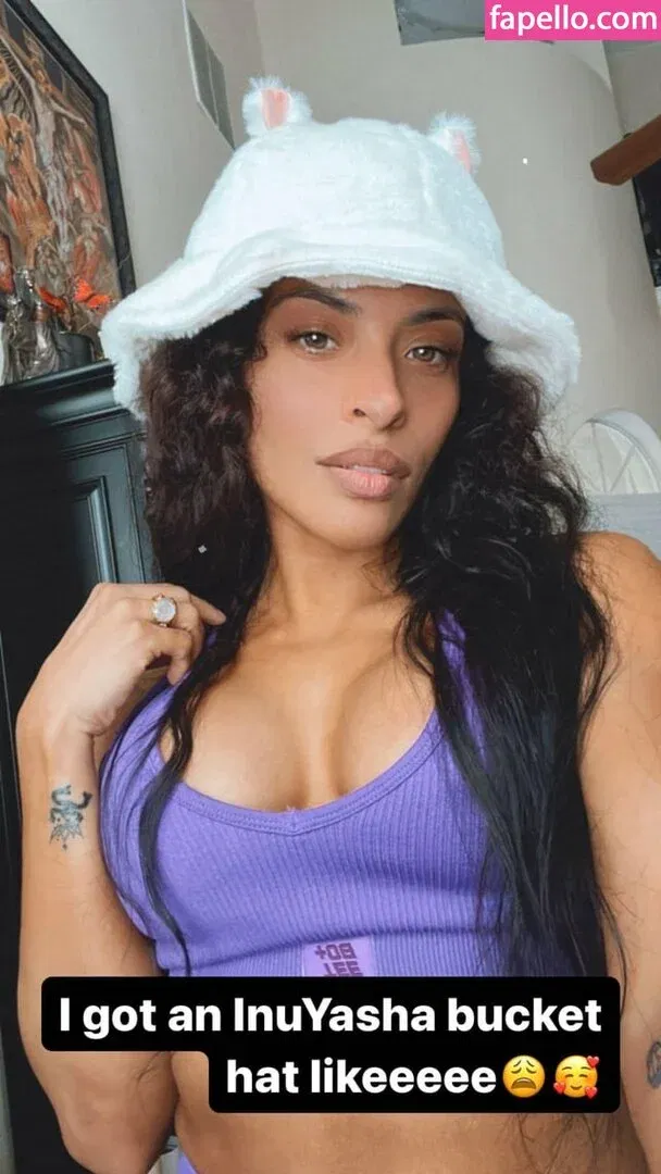 / Thea Trinidad / Zelina Vega / zelinavegawwe Onlyfans Photo Gallery 