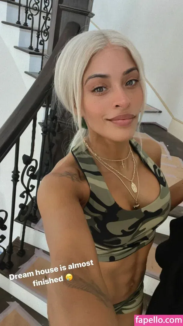 / Thea Trinidad / Zelina Vega / zelinavegawwe Onlyfans Photo Gallery 