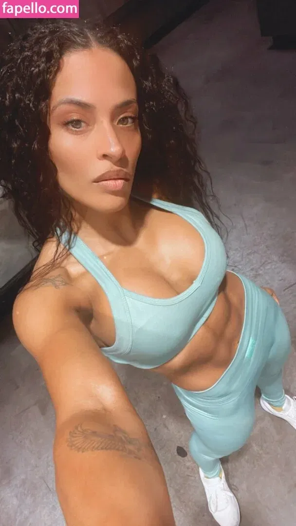 / Thea Trinidad / Zelina Vega / zelinavegawwe Onlyfans Photo Gallery 