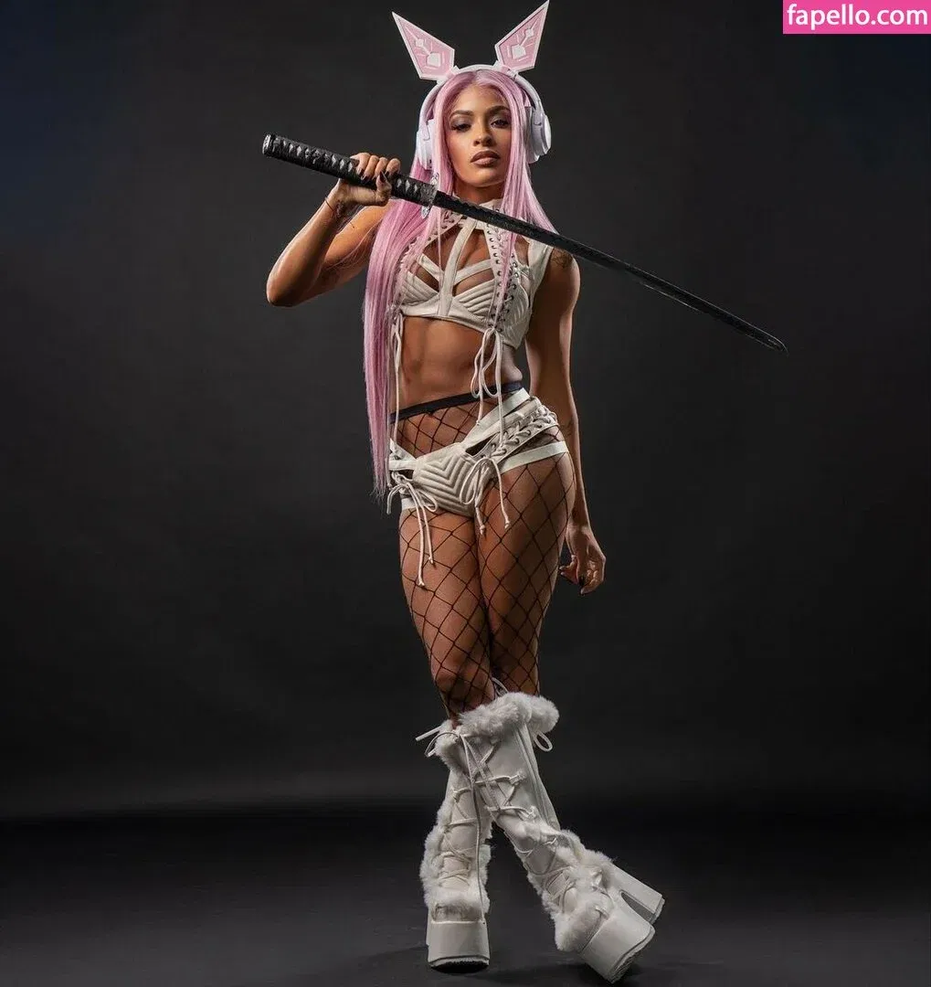 / Thea Trinidad / Zelina Vega / zelinavegawwe Onlyfans Photo Gallery 