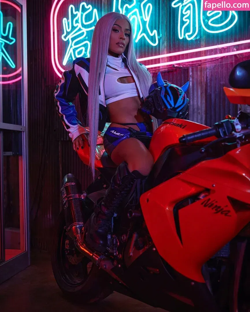 / Thea Trinidad / Zelina Vega / zelinavegawwe Onlyfans Photo Gallery 