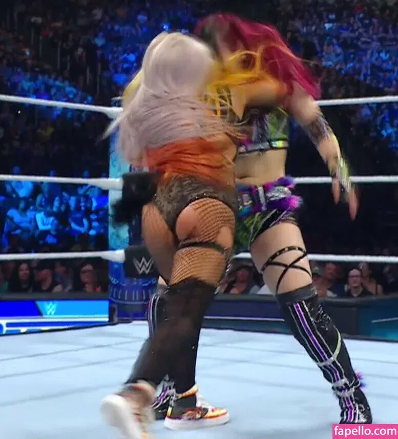 / Thea Trinidad / Zelina Vega / zelinavegawwe Onlyfans Photo Gallery 