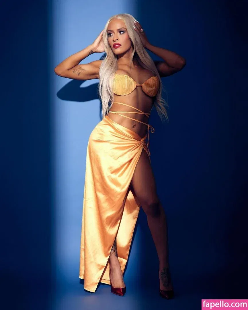 / Thea Trinidad / Zelina Vega / zelinavegawwe Onlyfans Photo Gallery 