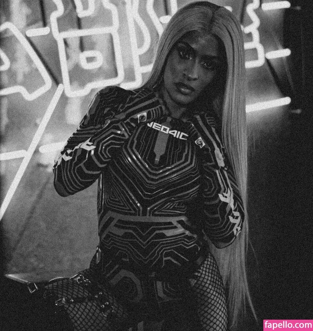 / Thea Trinidad / Zelina Vega / zelinavegawwe Onlyfans Photo Gallery 