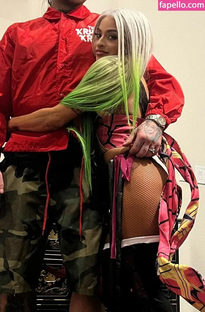 / Thea Trinidad / Zelina Vega / zelinavegawwe Onlyfans Photo Gallery 