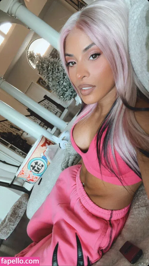 / Thea Trinidad / Zelina Vega / zelinavegawwe Onlyfans Photo Gallery 