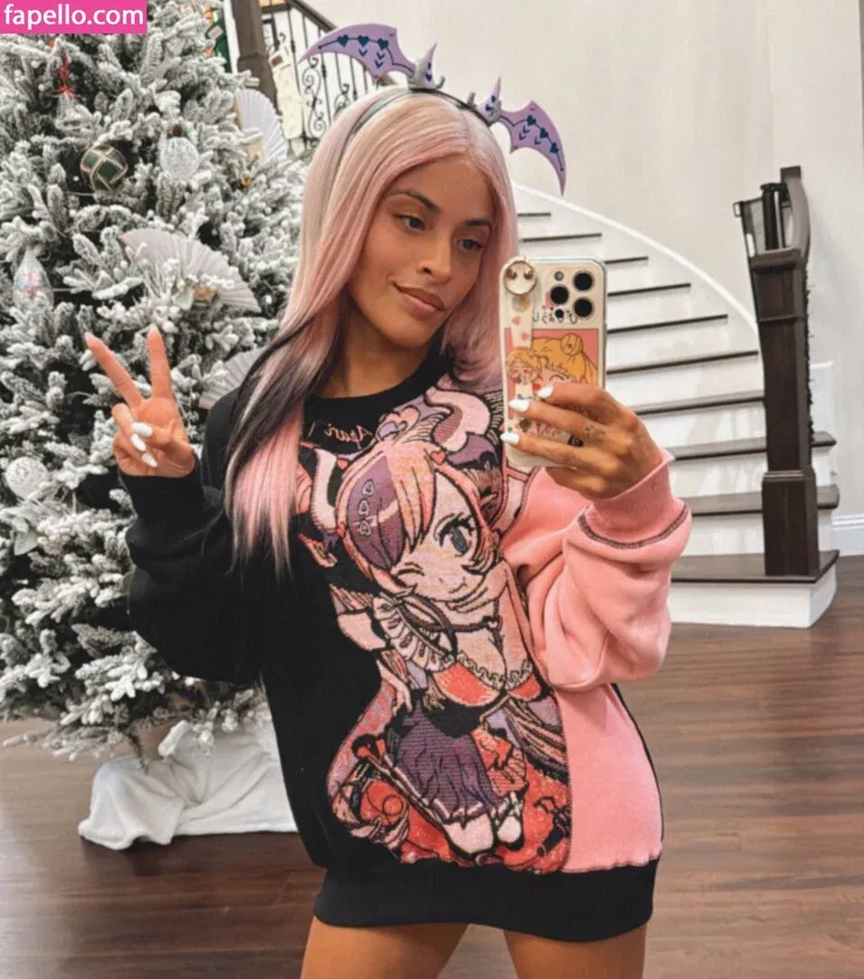 / Thea Trinidad / Zelina Vega / zelinavegawwe Onlyfans Photo Gallery 