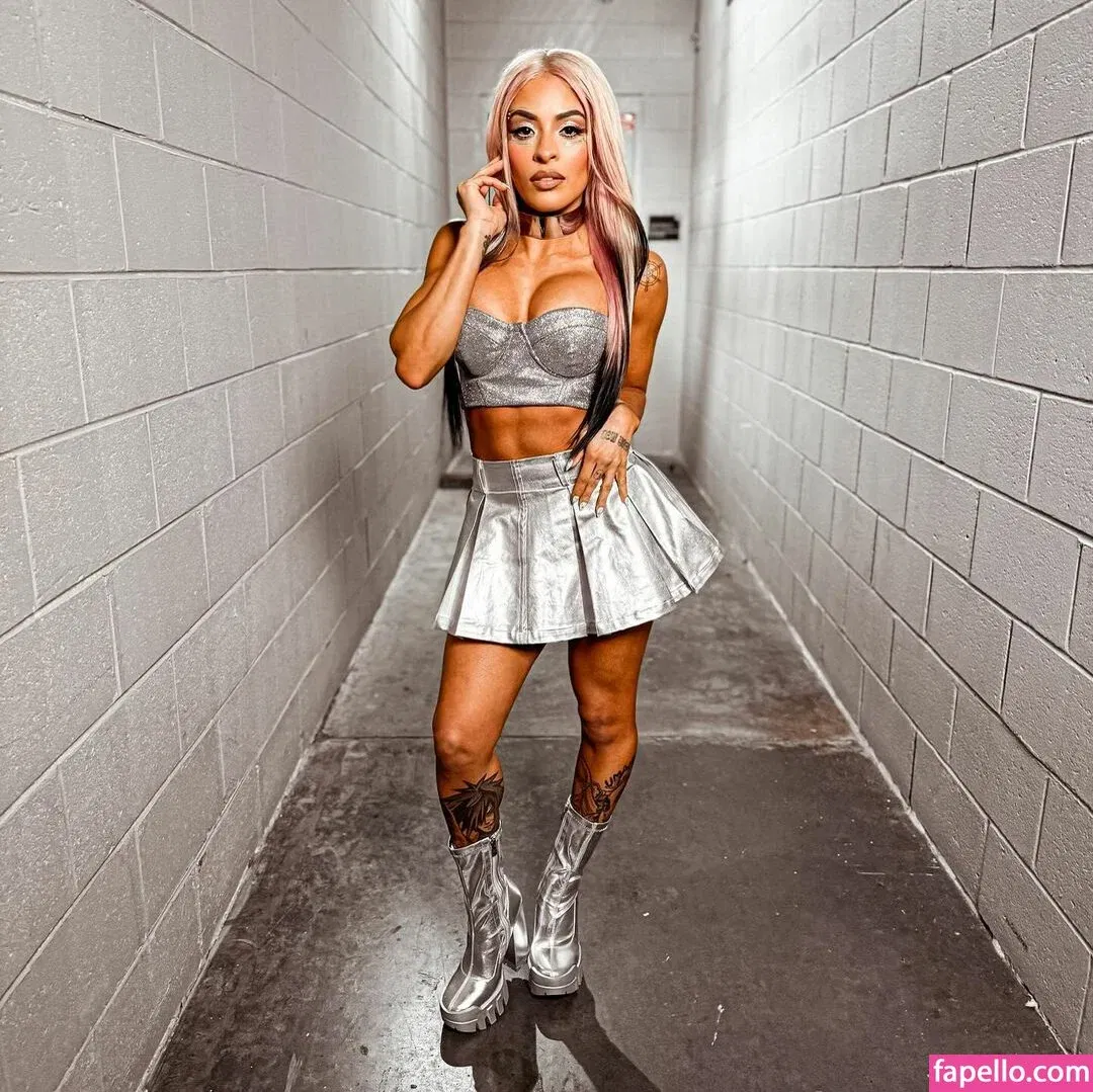 / Thea Trinidad / Zelina Vega / zelinavegawwe Onlyfans Photo Gallery 