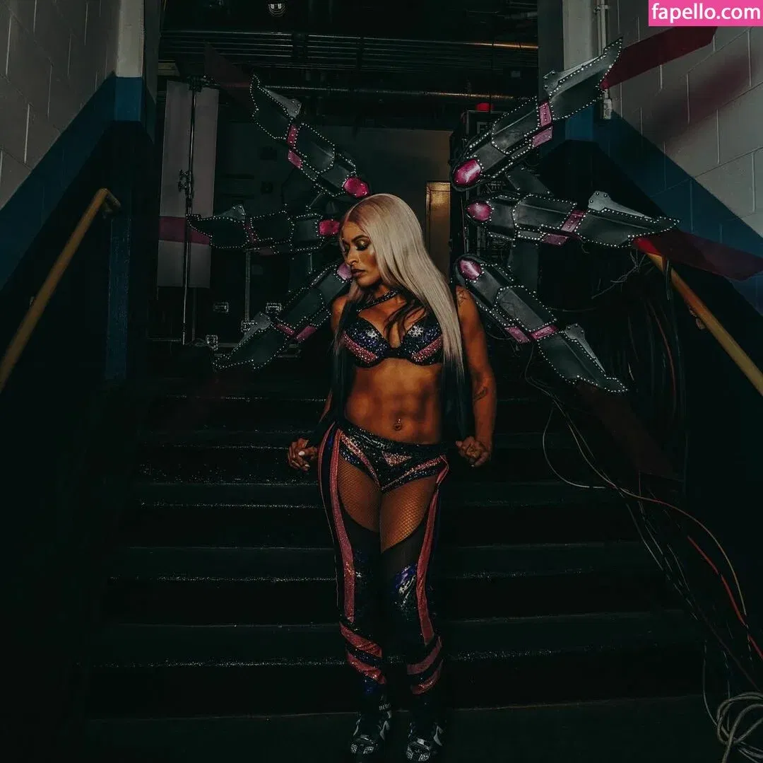 / Thea Trinidad / Zelina Vega / zelinavegawwe Onlyfans Photo Gallery 