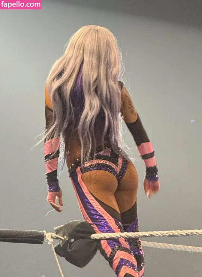 / Thea Trinidad / Zelina Vega / zelinavegawwe Onlyfans Photo Gallery 