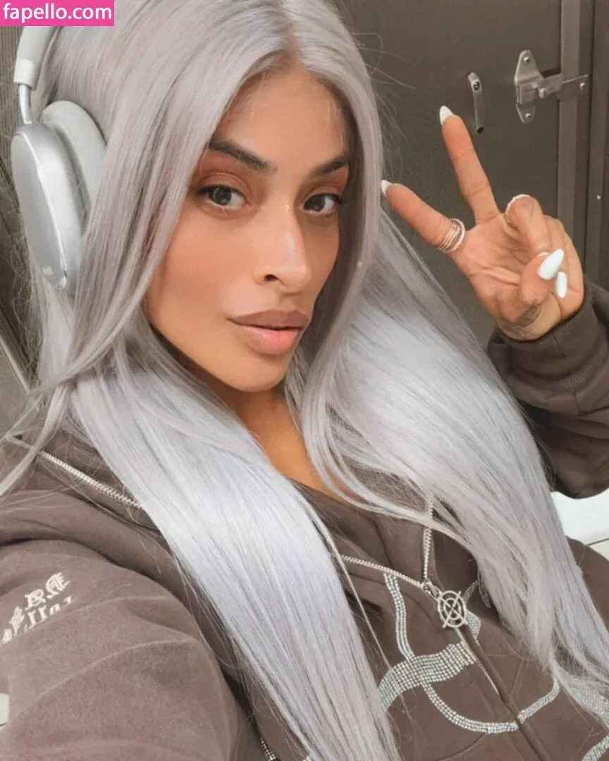 / Thea Trinidad / Zelina Vega / zelinavegawwe Onlyfans Photo Gallery 