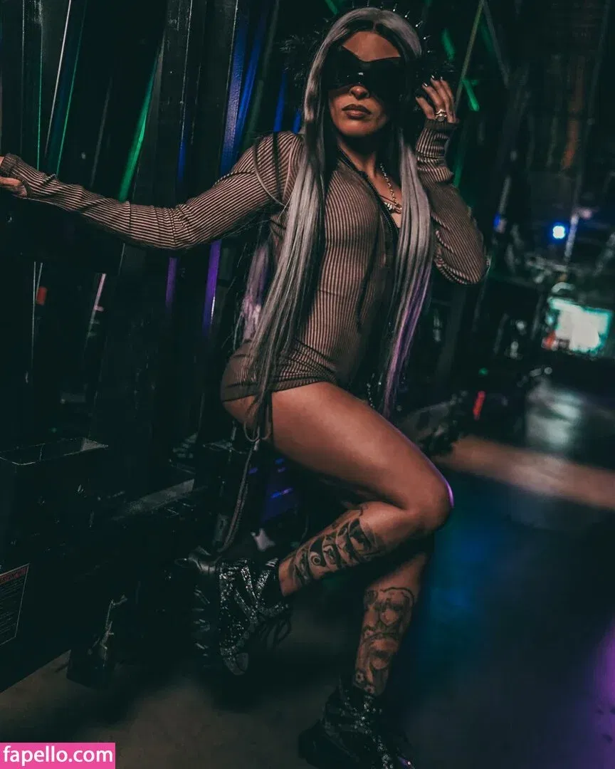 / Thea Trinidad / Zelina Vega / zelinavegawwe Onlyfans Photo Gallery 