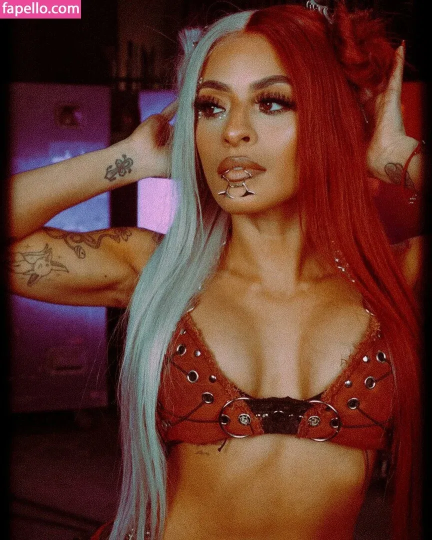 / Thea Trinidad / Zelina Vega / zelinavegawwe Onlyfans Photo Gallery 