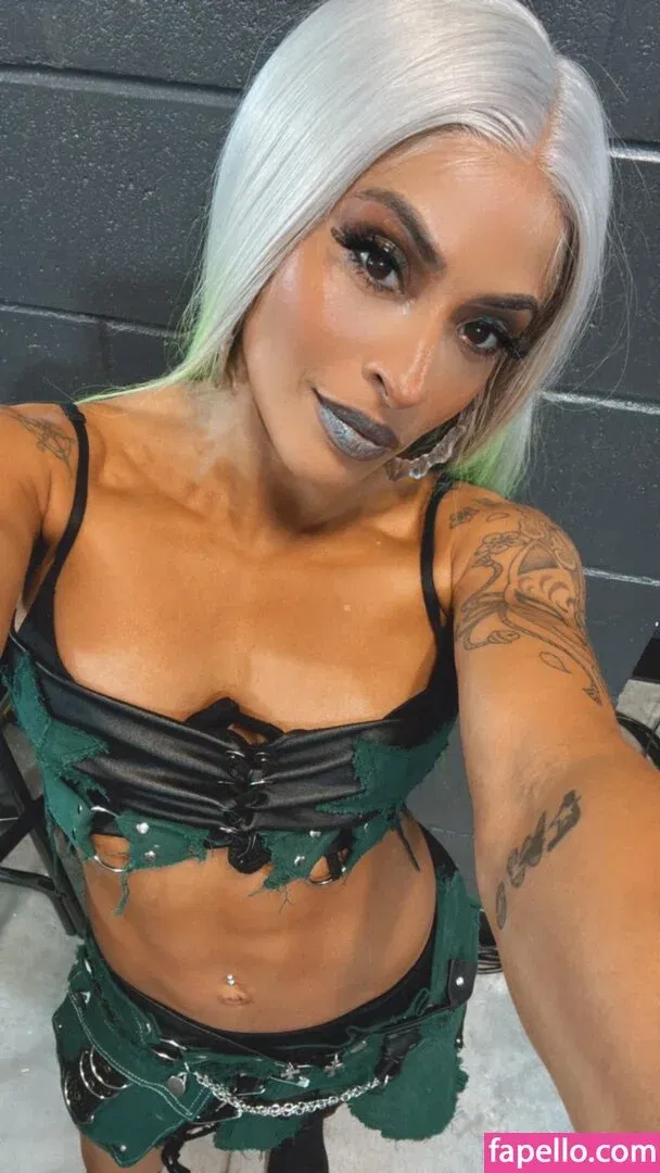 / Thea Trinidad / Zelina Vega / zelinavegawwe Onlyfans Photo Gallery 